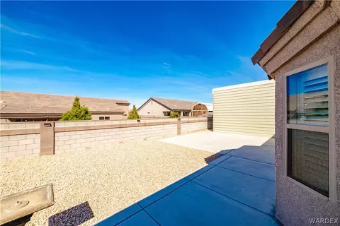 Exterior - 3391 Amanda Ave, Kingman, AZ 86401 photo 6 of 20