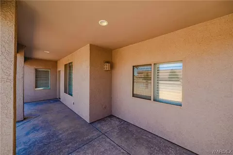 Exterior - 3391 Amanda Ave, Kingman, AZ 86401 photo 4 of 20