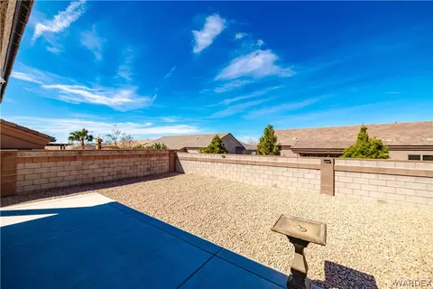 Exterior - 3391 Amanda Ave, Kingman, AZ 86401 photo 5 of 20