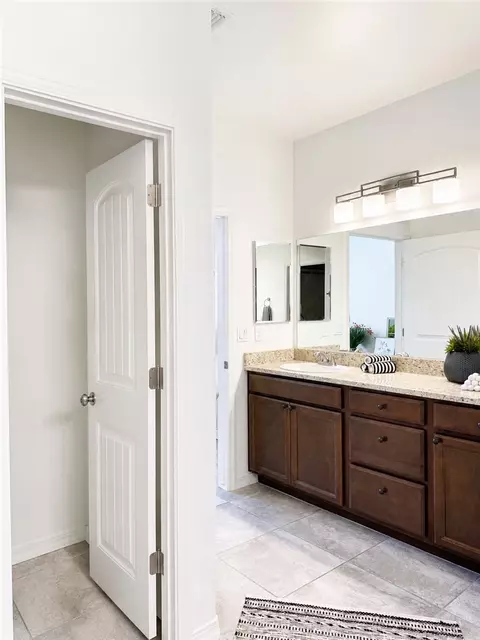 Bath - 3391 Amanda Ave, Kingman, AZ 86401 photo 1 of 1