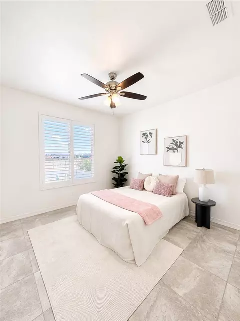 Bedroom - 3391 Amanda Ave, Kingman, AZ 86401 photo 13 of 14