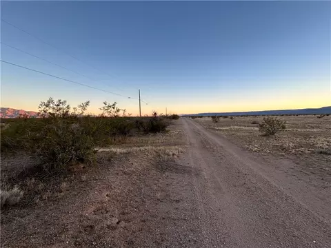 0000 Centennial Dr, Golden Valley, AZ 86413