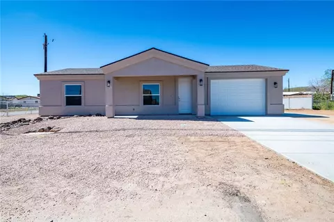 3205 N Fairfax St, Kingman, AZ 86409