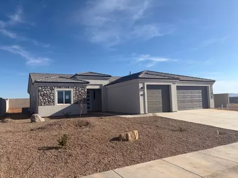 2723 E Sunset Canyon Way, Kingman, AZ 86409