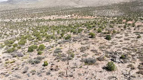 353-30 E 005 E Dicks Camp Rd, Hackberry, AZ 86411 photo 11