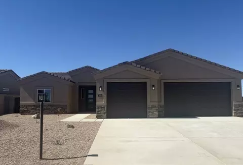 2699 E Sunset Canyon Way, Kingman, AZ 86409