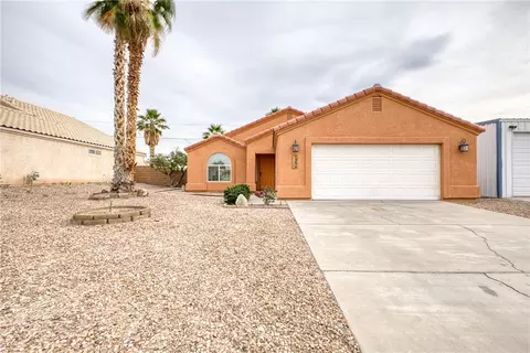 1596 Kyle Ave, Bullhead City, AZ 86442