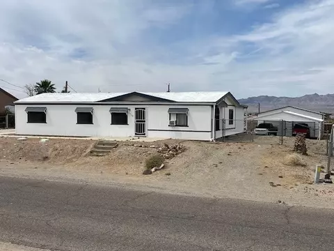 5739 S Gazelle Dr, Fort Mohave, AZ 86426