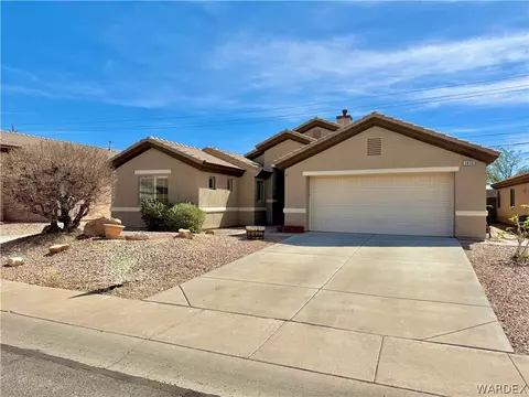 3836 Heather Ave, Kingman, AZ 86401
