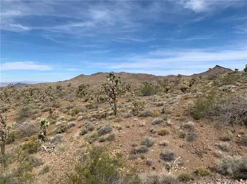 54 W Red Willow Springs Rd, White Hills, AZ 86445