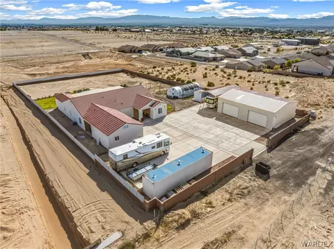 2304 E Hammer Ln, Fort Mohave, AZ 86426