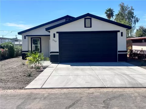 330 Riverwood Ln, Bullhead City, AZ 86442