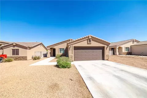 2820 N Brook St, Kingman, AZ 86401