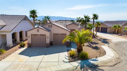 10715 S Blue Water Bay Bay, Mohave Valley, AZ 86440