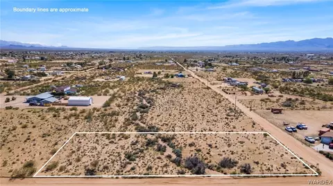 043 N Santa Cruz Rd # A, Golden Valley, AZ 86413