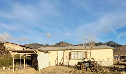9732 2nd St, Chloride, AZ 86431