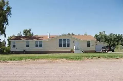 2052 E Warwick Rd, Mohave Valley, AZ 86440
