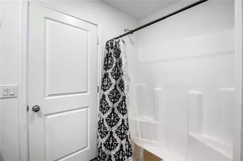 Bath - 3623 E Andrea Dr, Kingman, AZ 86409 photo 3 of 3