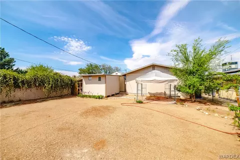 Exterior - 3150 E Northfield Ave, Kingman, AZ 86409 photo 10 of 19