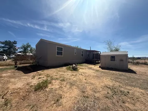 3530 E Robin Ln, Kingman, AZ 86409 photo 2