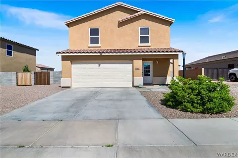 3693 E Angelina Dr, Kingman, AZ 86409