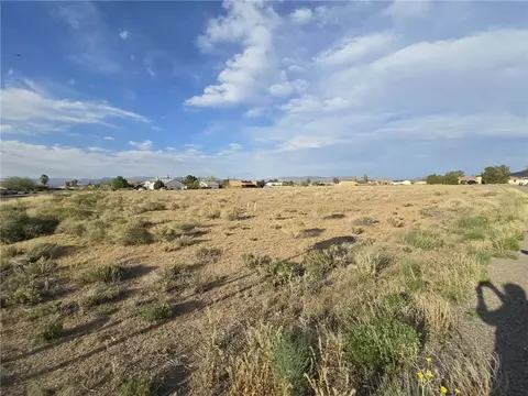 7783 E Tall Tree Ct, Kingman, AZ 86401
