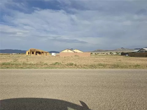 10034 N Concho Dr, Kingman, AZ 86401