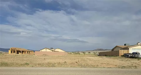 10026 N Concho Dr, Kingman, AZ 86401