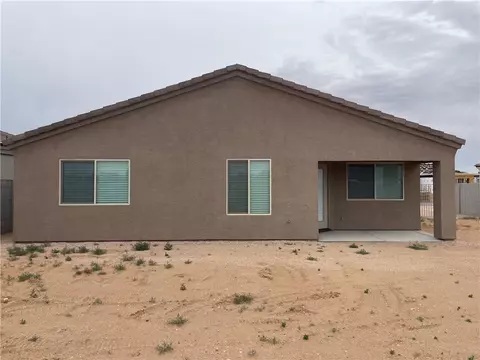 Exterior - 3396 E Cane Dr, Kingman, AZ 86409 photo 10 of 13
