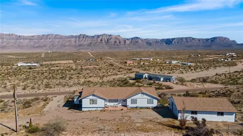 29545 N Snap Ln, Meadview, AZ 86444