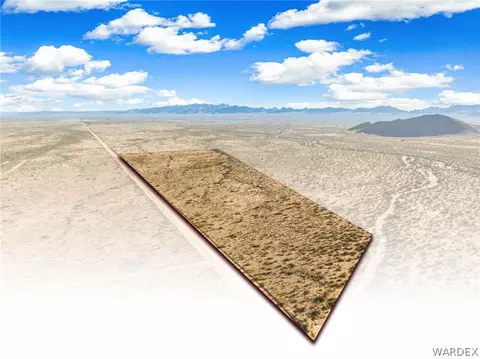 000 N Teddy Roosevelt Rd, Golden Valley, AZ 86413