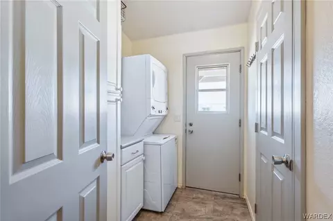 1249 E Citrus Dr, Kingman, AZ 86409 photo 21