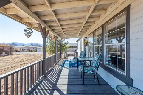 1249 E Citrus Dr, Kingman, AZ 86409 photo 6