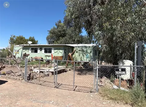 2071 E Hackamore Dr, Mohave Valley, AZ 86440