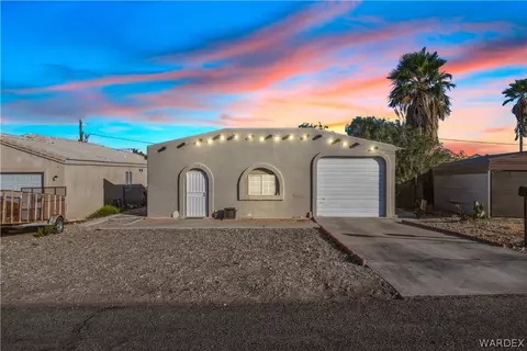2334 E Riverview Cir, Bullhead City, AZ 86442