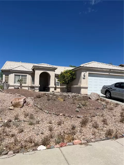 2823 Ventana Dr, Bullhead City, AZ 86429