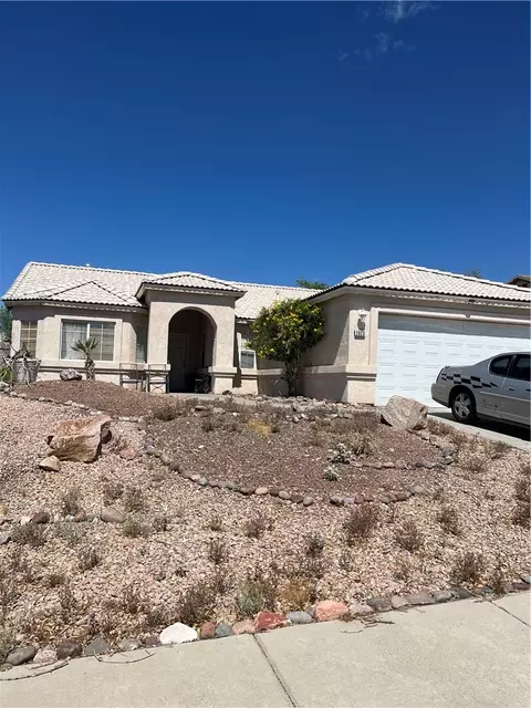 2823 Ventana Dr, Bullhead City, AZ 86429