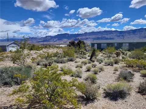 370 E Galloway Dr, Meadview, AZ 86444 photo 5