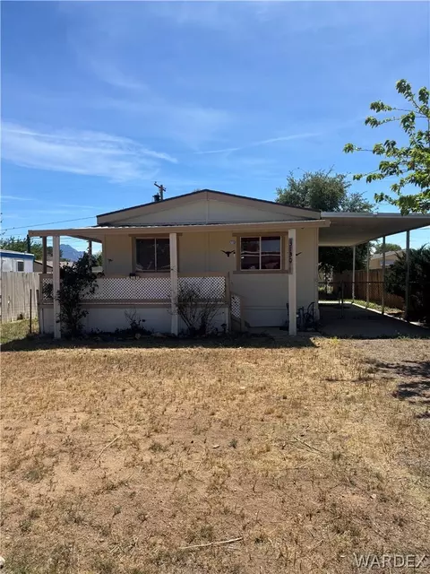 3130 E Suffock Ave, Kingman, AZ 86409