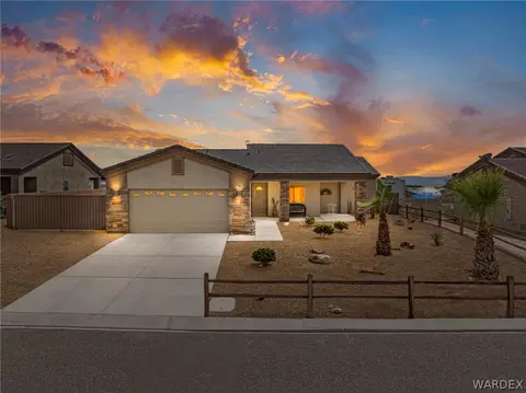 2638 Canyon Park Dr, Bullhead City, AZ 86442