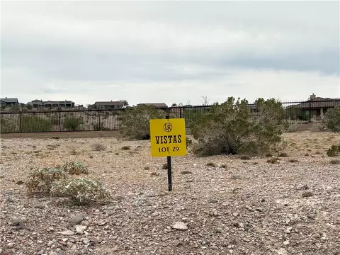 3238 Gila Dr, Bullhead City, AZ 86429