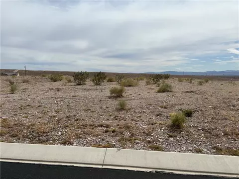 3058 Fort Mojave Dr, Bullhead City, AZ 86429