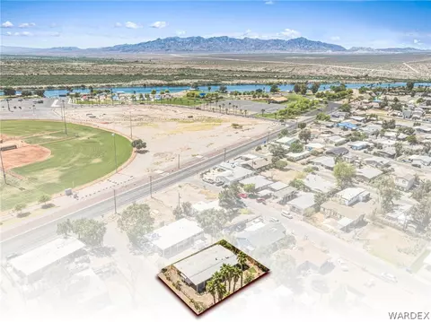 2233 Ventura Dr, Bullhead City, AZ 86442