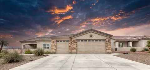 2729 Sanctuary Dr, Bullhead City, AZ 86442