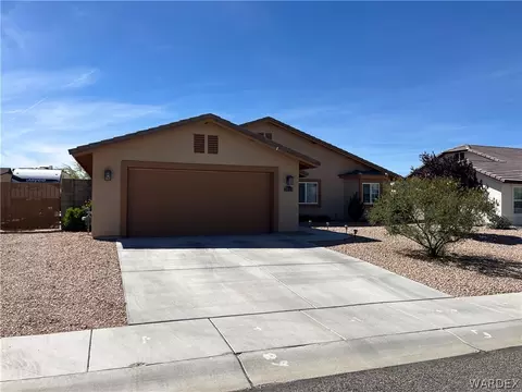 Exterior - 3913 Easy St, Kingman, AZ 86409 photo 2 of 19
