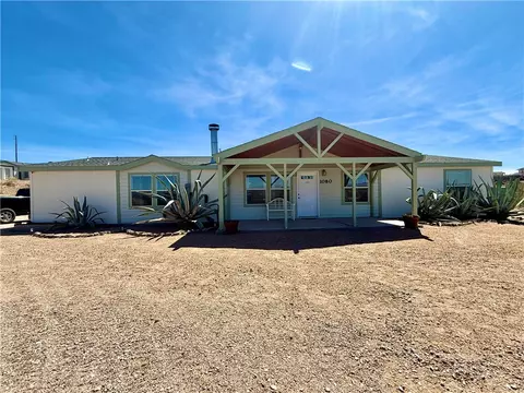 1080 E Meadview Blvd, Meadview, AZ 86444