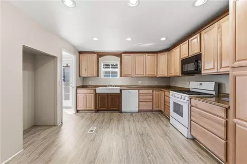 2490 E Devlin Ave, Kingman, AZ 86409 photo 9