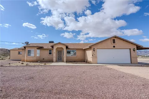 4568 W Scott Dr, Golden Valley, AZ 86413