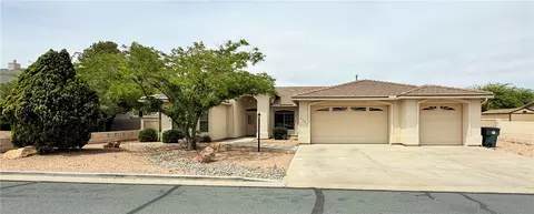 2281 Mesa Dr, Kingman, AZ 86401