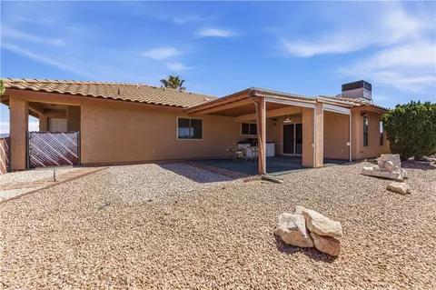 Exterior - 7830 E Oxbow Dr, Kingman, AZ 86401 photo 5 of 6